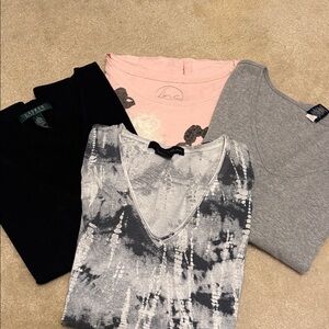 Calvin Klein Short Sleeve Tops - Black, Pink, Gray